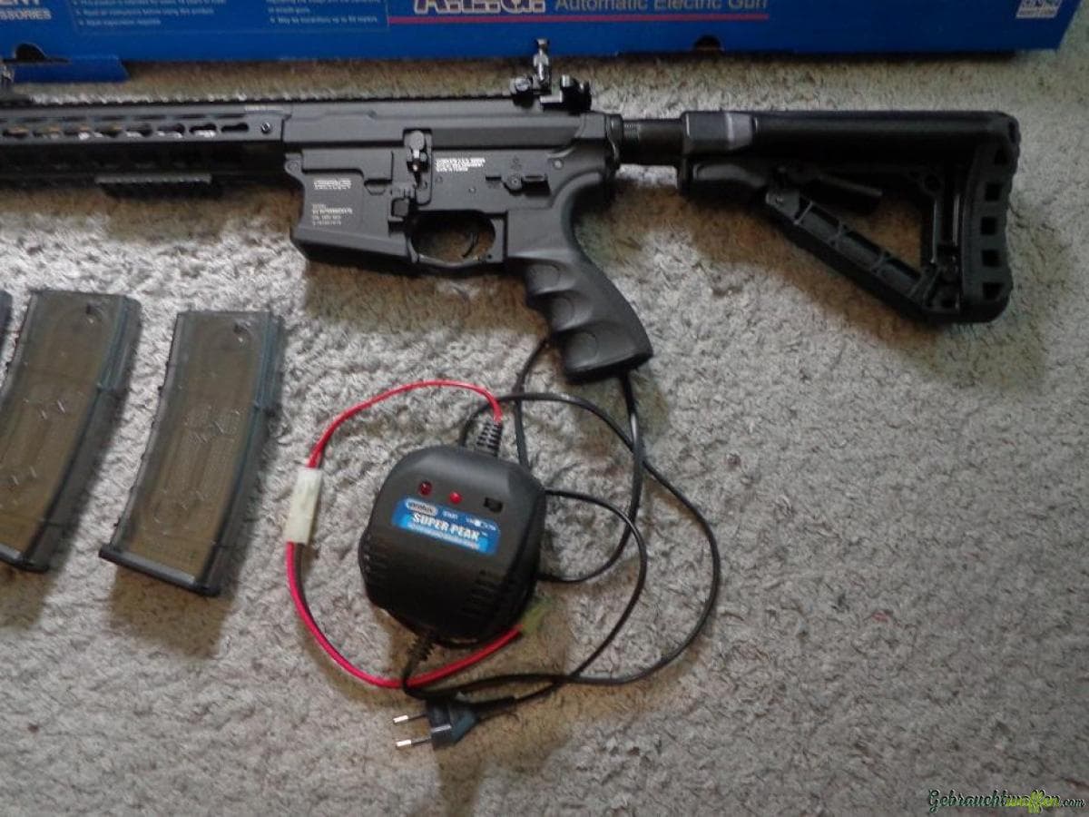 GC16 E.T.U. Wart Hog 9 Inch — Bild 8