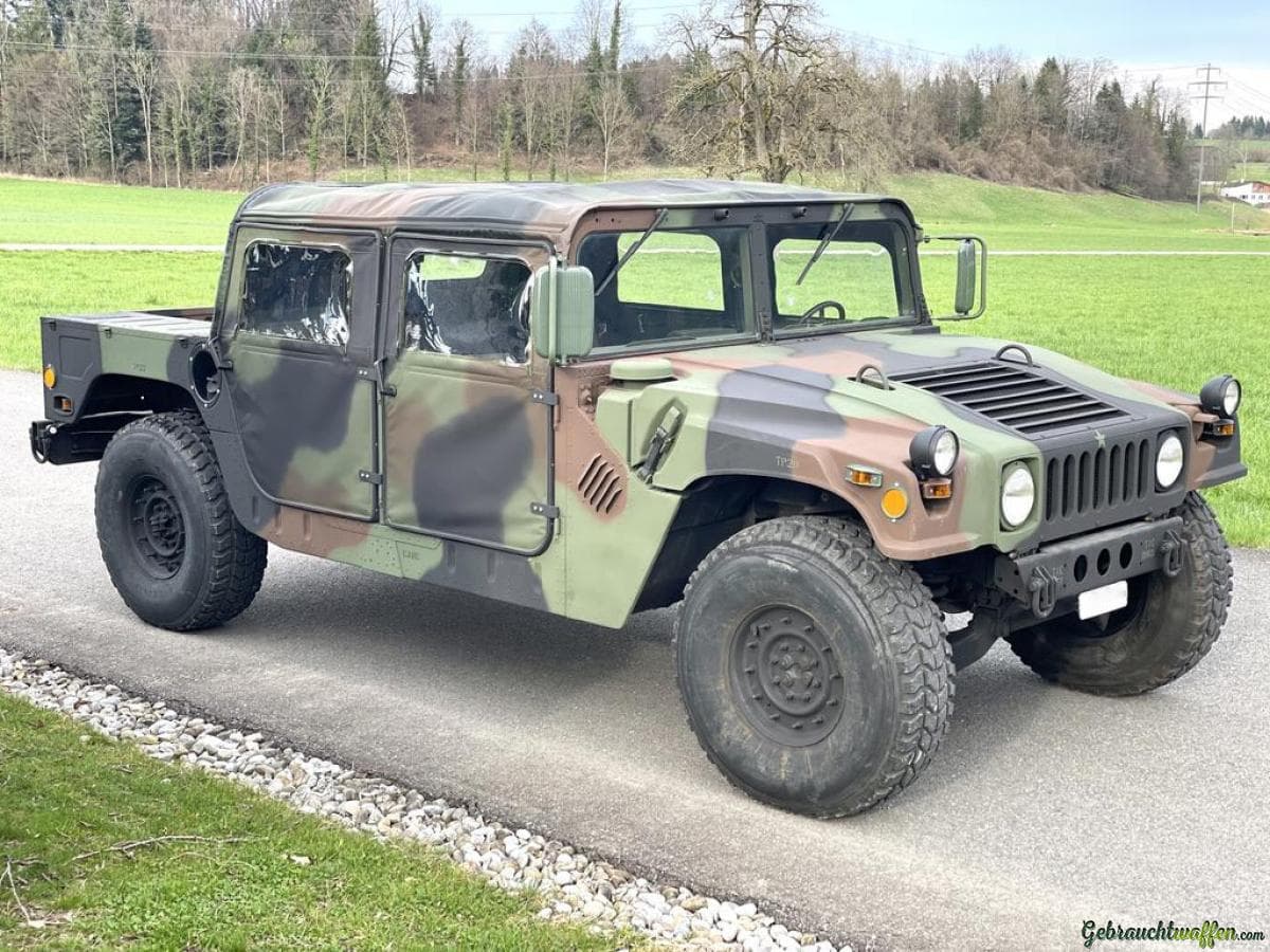 Luzern Zug Zürich HUMVEE Hummer H1 mieten selbst fahren