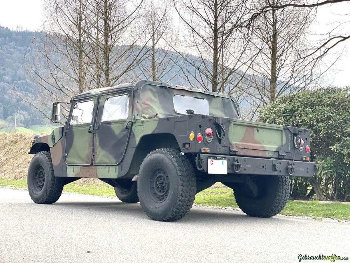 Luzern Zug Zürich HUMVEE Hummer H1 mieten selbst fahren — Bild 4