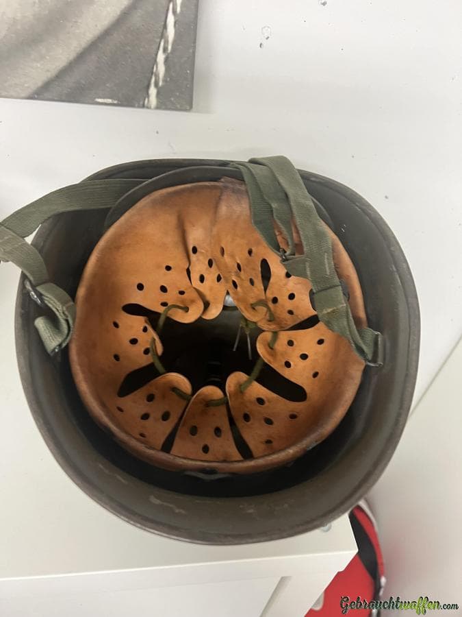 BW Stahlhelm Gebraucht — Bild 2