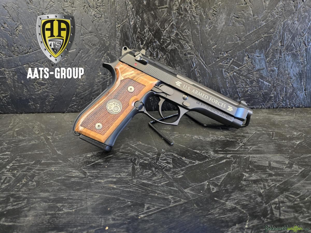 Beretta Mod. 92 M9 30 YEARS OF SERVICE 9mm Para - Zustand neuwertig/ungeschossen — Bild 4