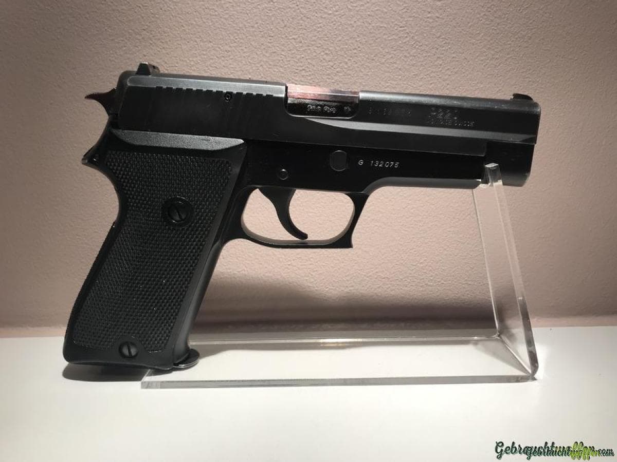 Waffenständer für Revolver und Pistole