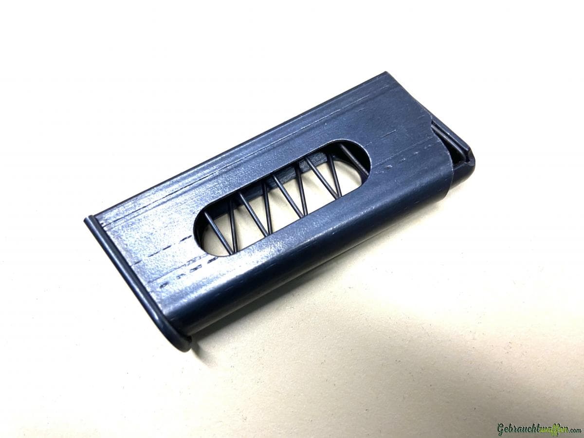 Bernadelli Baby VP, 6.35mm Magazin — Bild 2