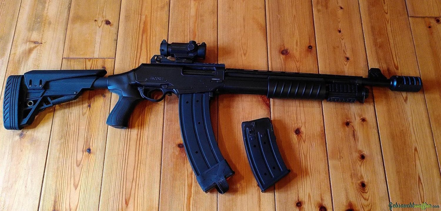Hatsan Escort BM-12 - Pump-Flinte mit Kastenmagazinen