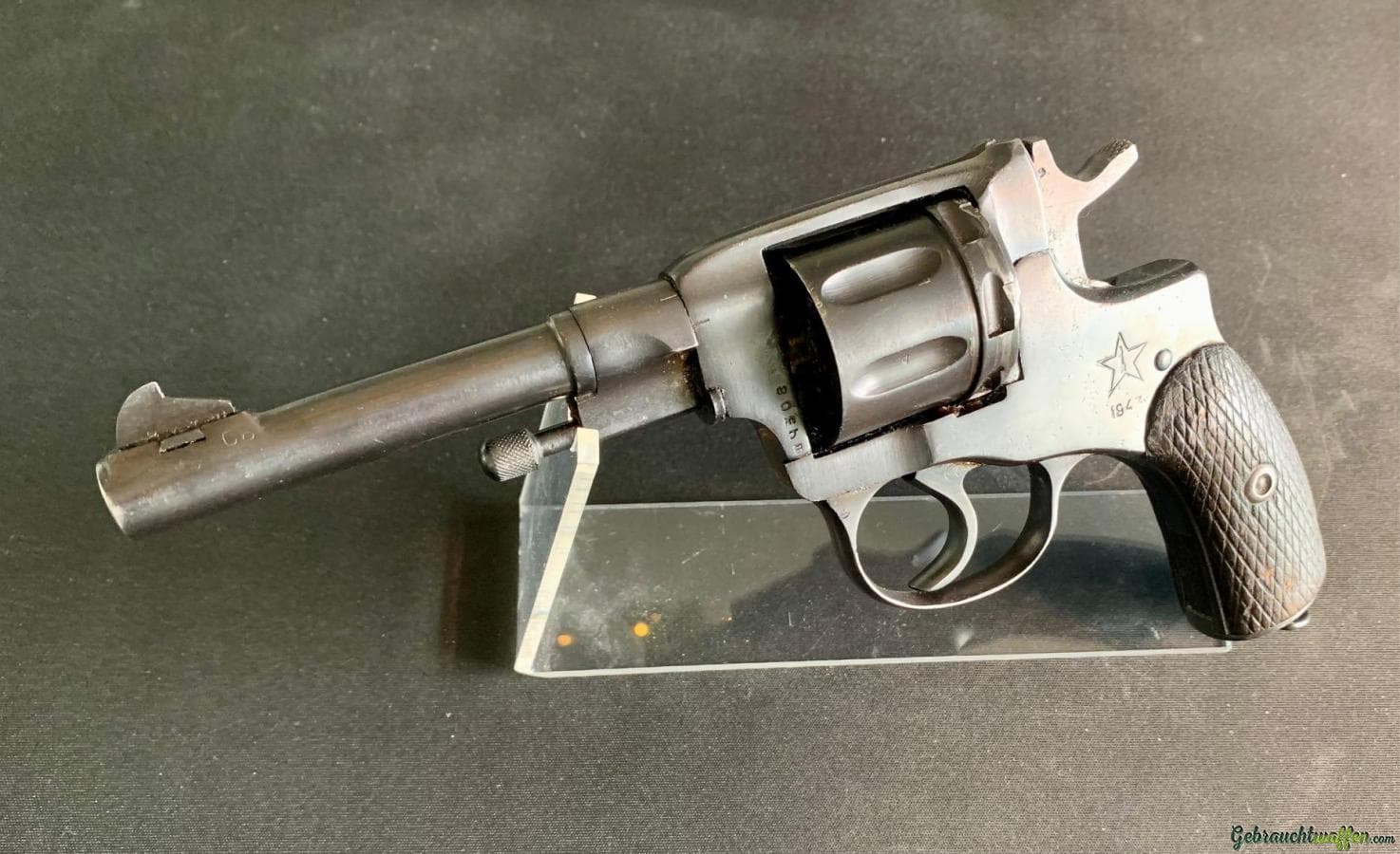 Mosin Nagant 1895 Revolver 7.62x38mmR / 7.62x38mm Nagant