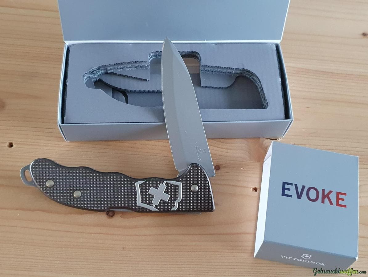 VICTORINOX EVOKE — Bild 2