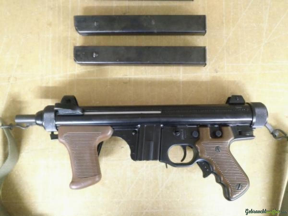 Maschinenpistole Beretta M12 9x19mm