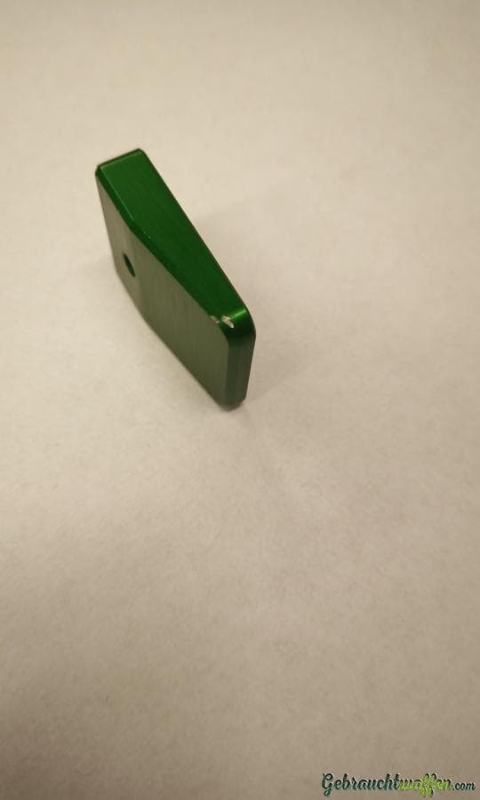 CZ TS 2, CZ 75 Tactical Sports Alu-Magazinboden grün — Bild 3