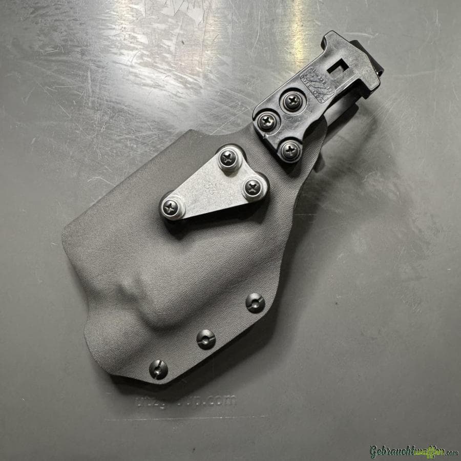 Holster G-code Glock 17 mit Surefire X300 — Bild 2