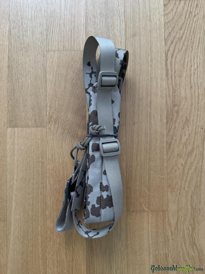 Black Trident Two Point Sling 3-Farben Flecktarn