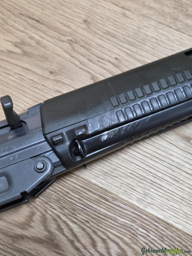 SIG-Sauer Stgw90 (SG550) GP90 — Bild 2