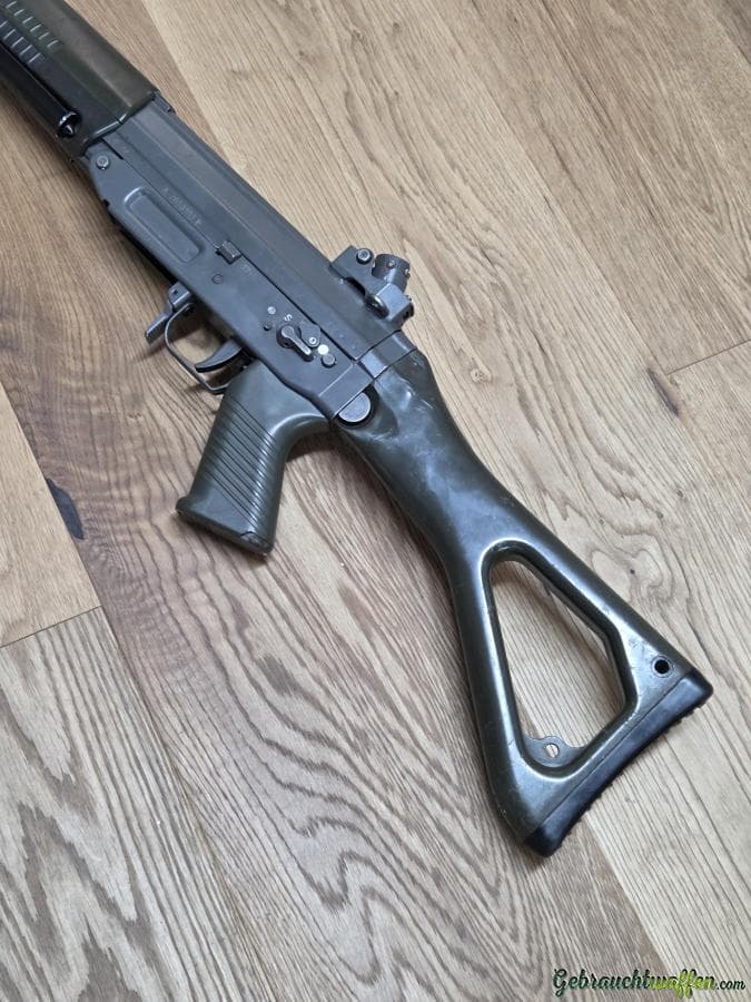 SIG-Sauer Stgw90 (SG550) GP90 — Bild 3