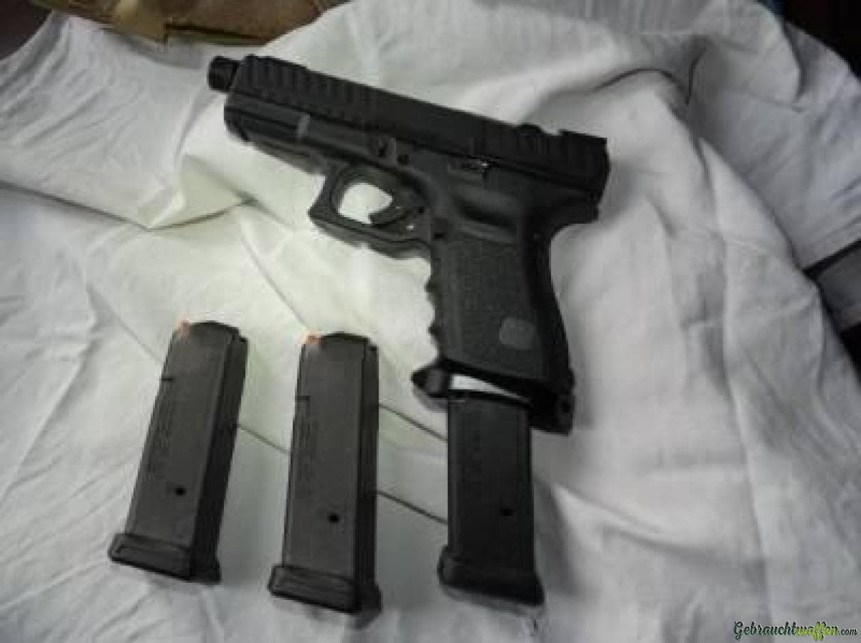 GLOCK 19 MOS 9mm Para – Factory Custom Swiss – Limited Edition — Bild 2