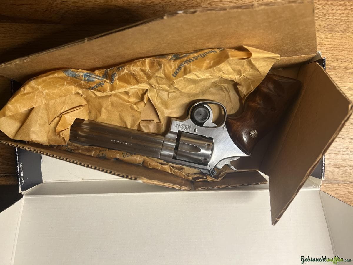 Smith & Wesson 22MR .22 Long — Bild 2