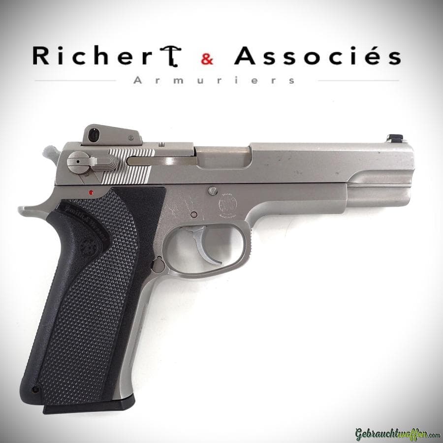 Smith & Wesson Model 1006 cal. 10mmAuto (1992)