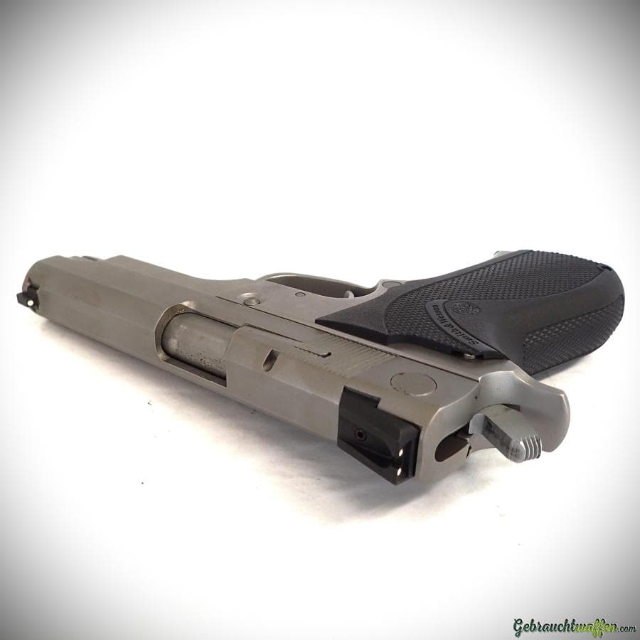 Smith & Wesson Model 4026 cal. .40S&W — Bild 4