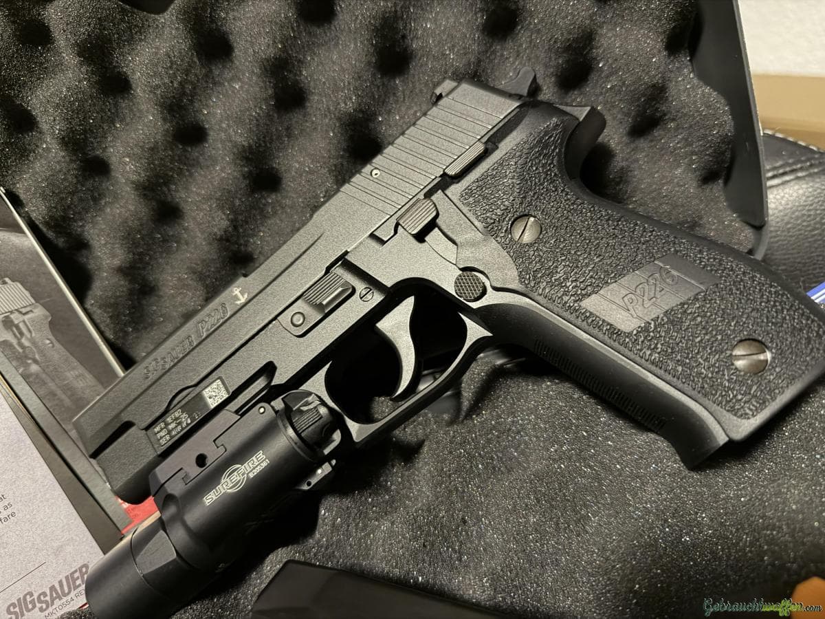 SIG SAUER P226 MK25 NAVY SEALS + Wie Neu + Surefire X300 — Bild 2