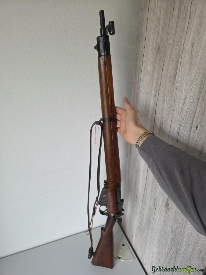 Long Branch Lee–Enfield No.4 Mk I* .303 British — Bild 8