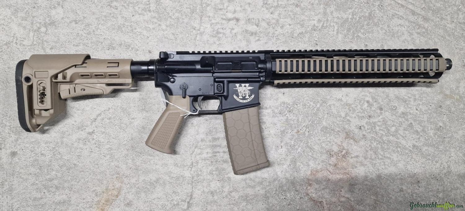 SDM M4 Seal Team Six 12'‚ Kaliber 5,56x45mm, ausgezeichneter Zustand