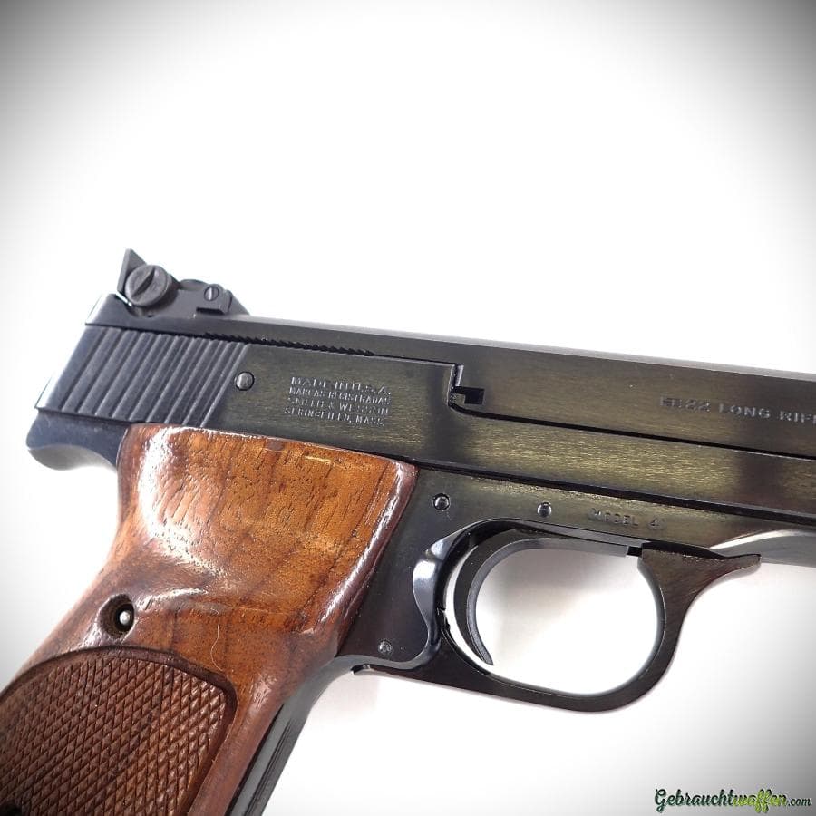 Smith & Wesson Model 41 ''The .22 Rimfire Target Pistol'' cal .22LR (1981) — Bild 2