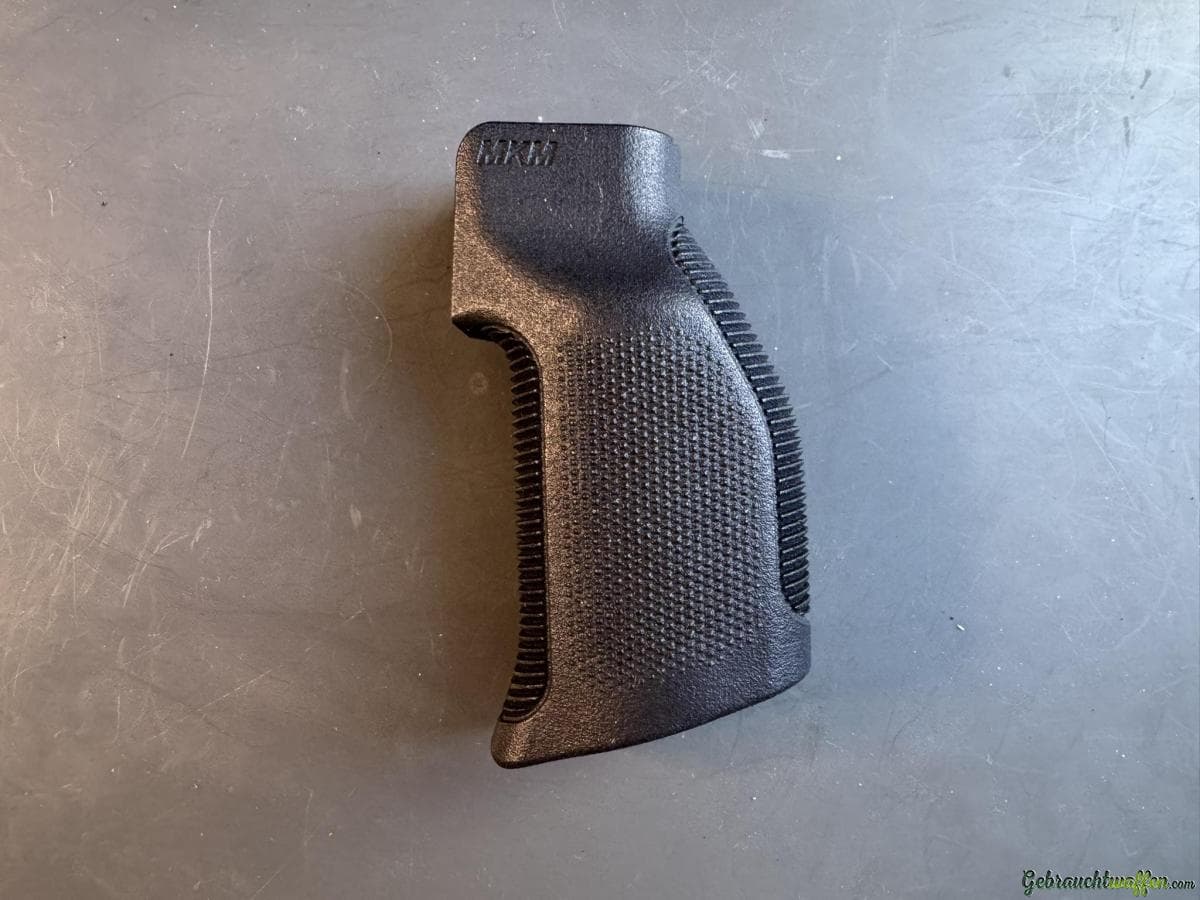 Driven Arms Co / MKM Vertical Crossover Grip (VCG)