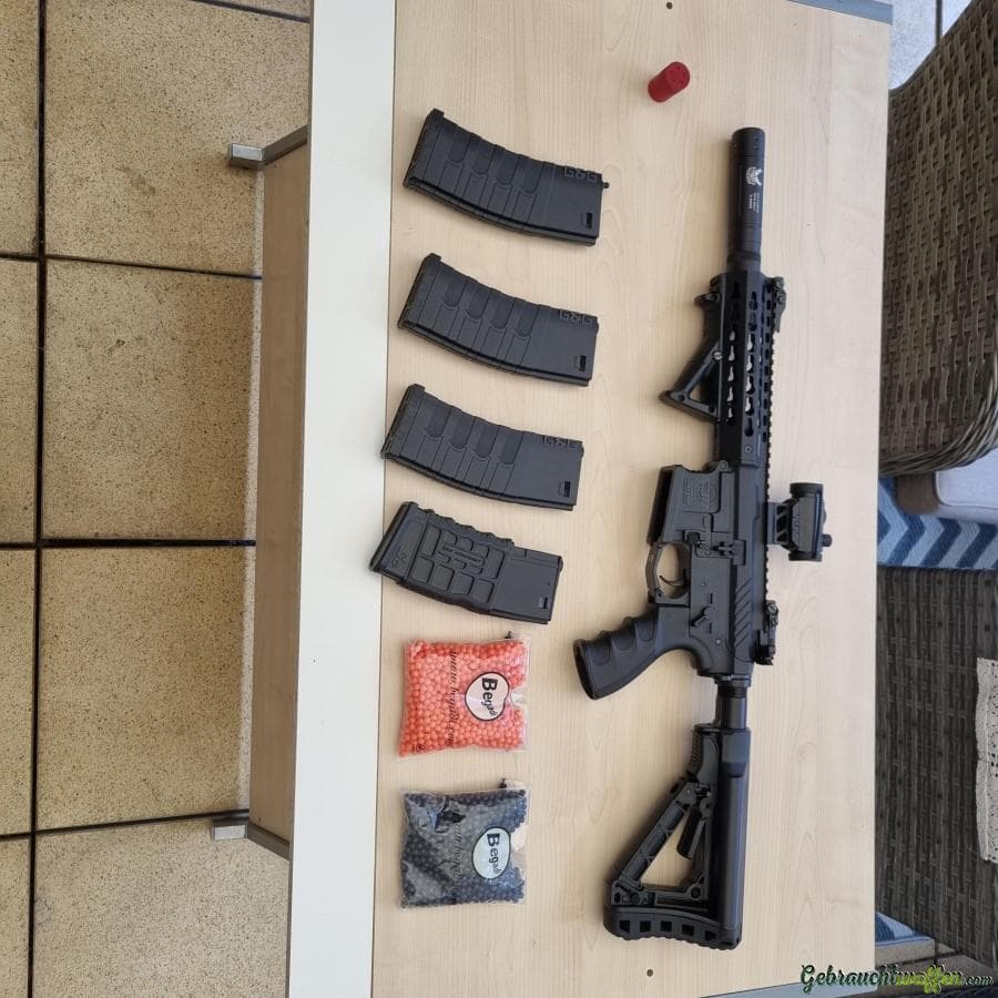 CM16 SRS Sturmgewehr mit Zubehör — Bild 3