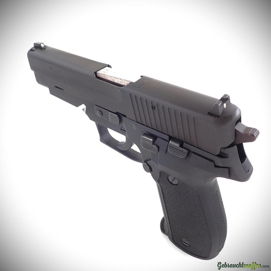SIG-Sauer Model P226 cal. 9mmP (1988) — Bild 8