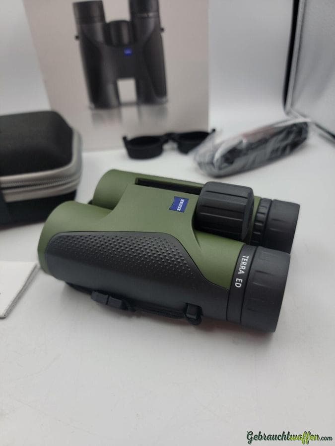 ZEISS Terra ED 10x 42 mm Fernglas, Outdoor, Grün — Bild 3