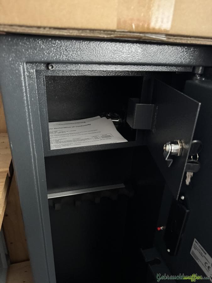 Waffenschrank mit elektronischem Schloss für bis zu 5 Langwaffen — Bild 3