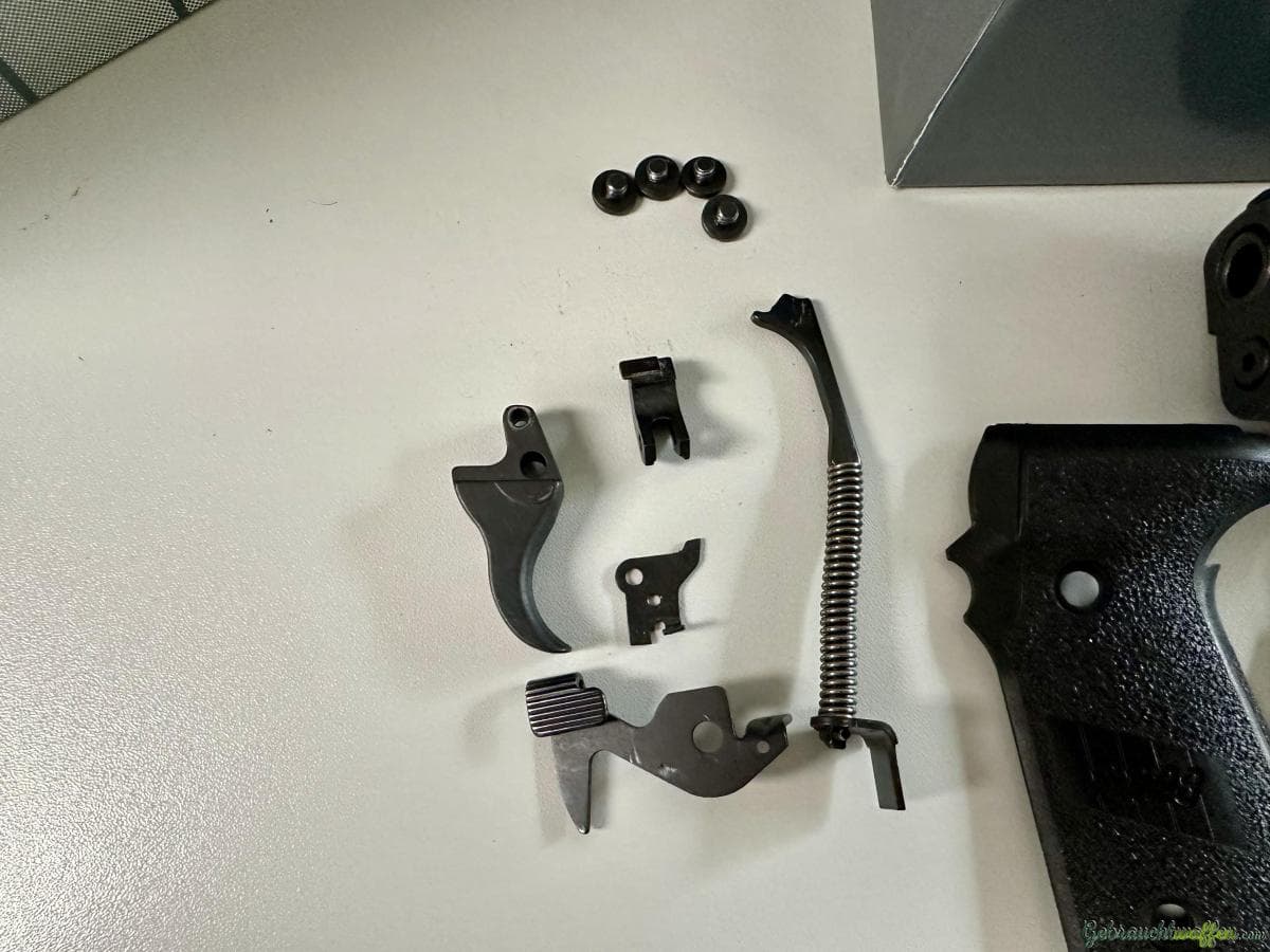 SIG-Sauer P228 9x19mm Parabellum/Luger/NATO — Bild 4