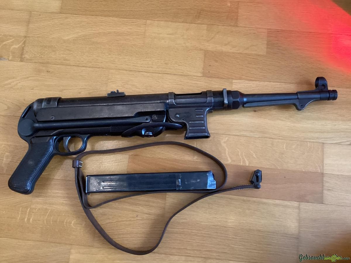 MP 40 {Reserviert}