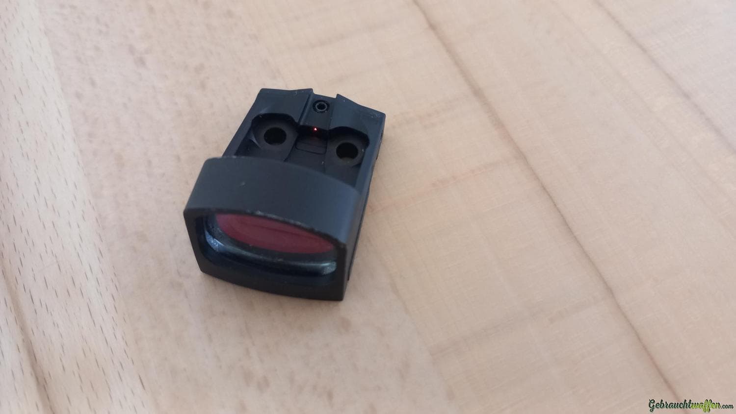 2 diverses Zubehör, Unity, Aimpoint, Arisaka, Shield, Modlite, Acheron usw. — Bild 2