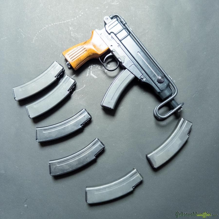 CSA Vz. 61 Scorpion vollautomat .32 ACP / 7.65x17mm Browning SR — Bild 4