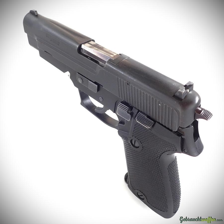 SIG-Sauer Model P220 1st Gen cal. 9mmP — Bild 3
