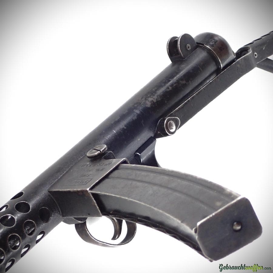 Sterling Model L2A3 cal. 9mmP — Bild 4