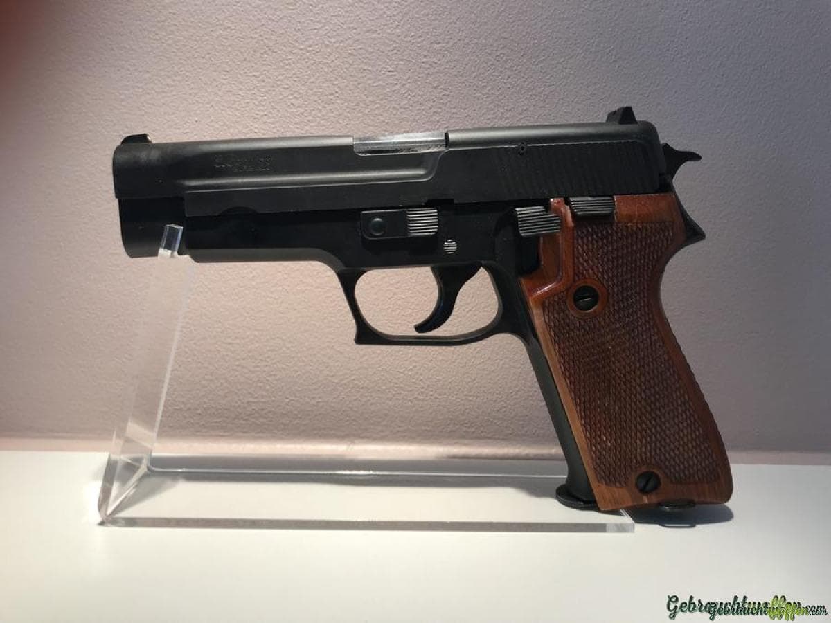 Waffenständer für Revolver und Pistolen — Bild 3