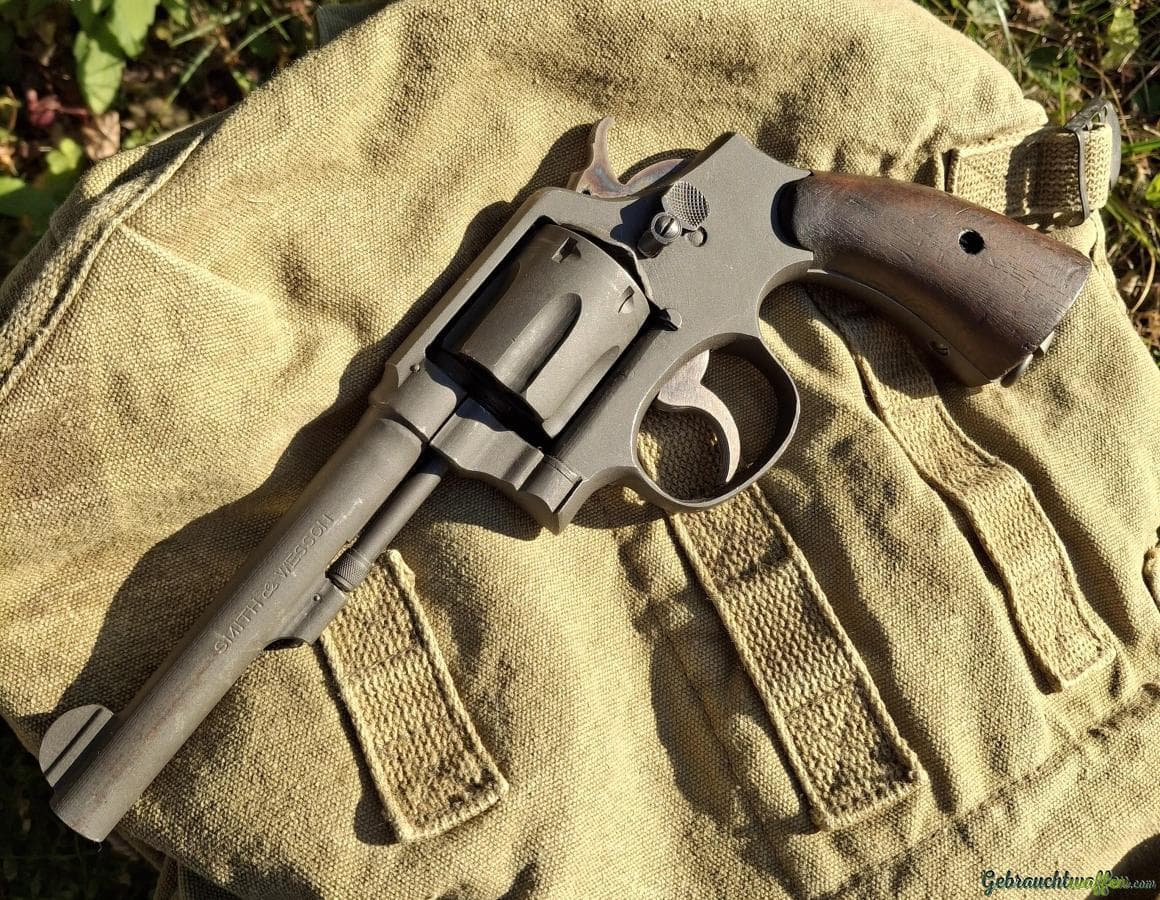 Revolver Smith & Wesson Victory .38S&W