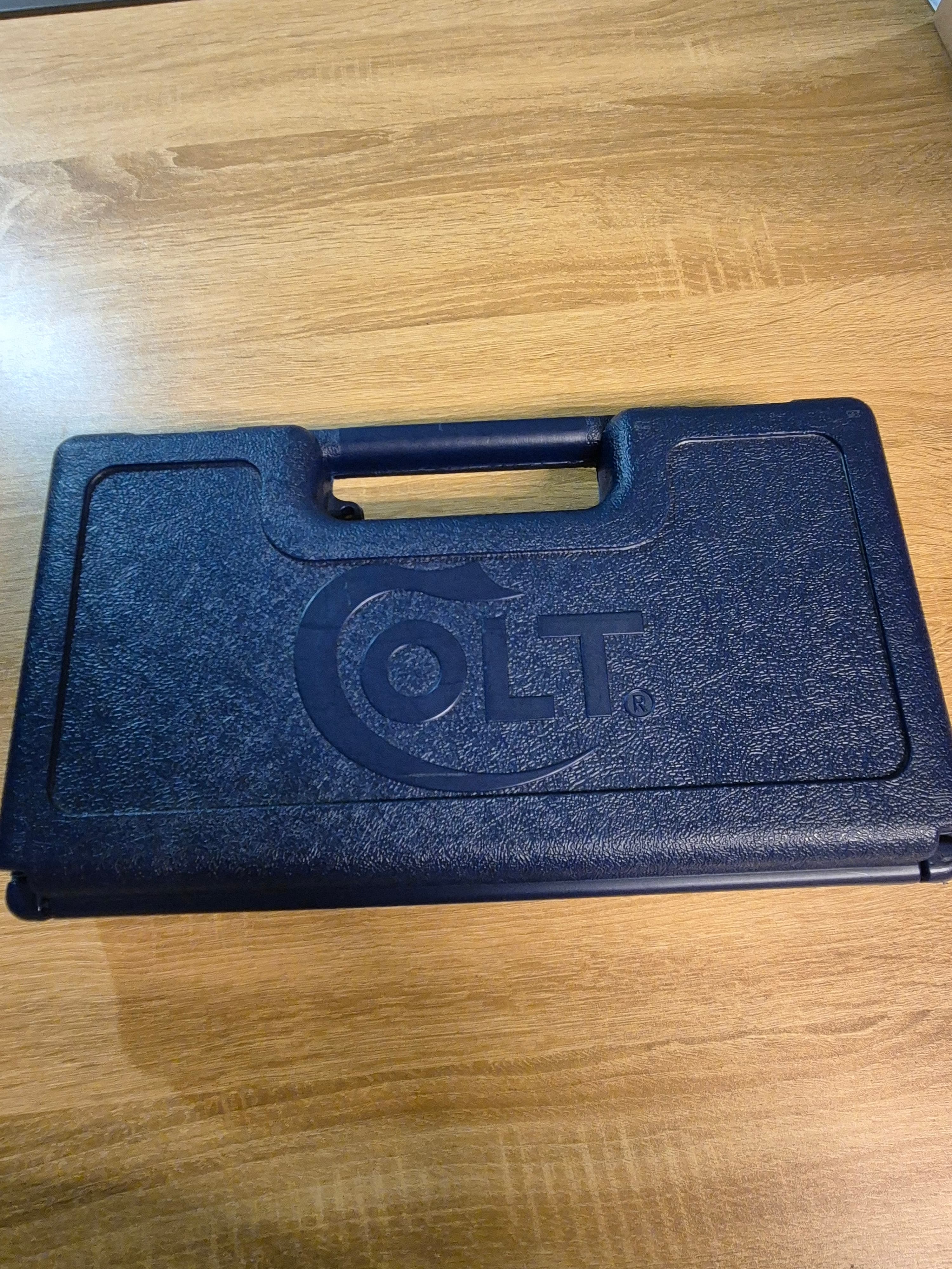 Colt 1911 — Bild 6