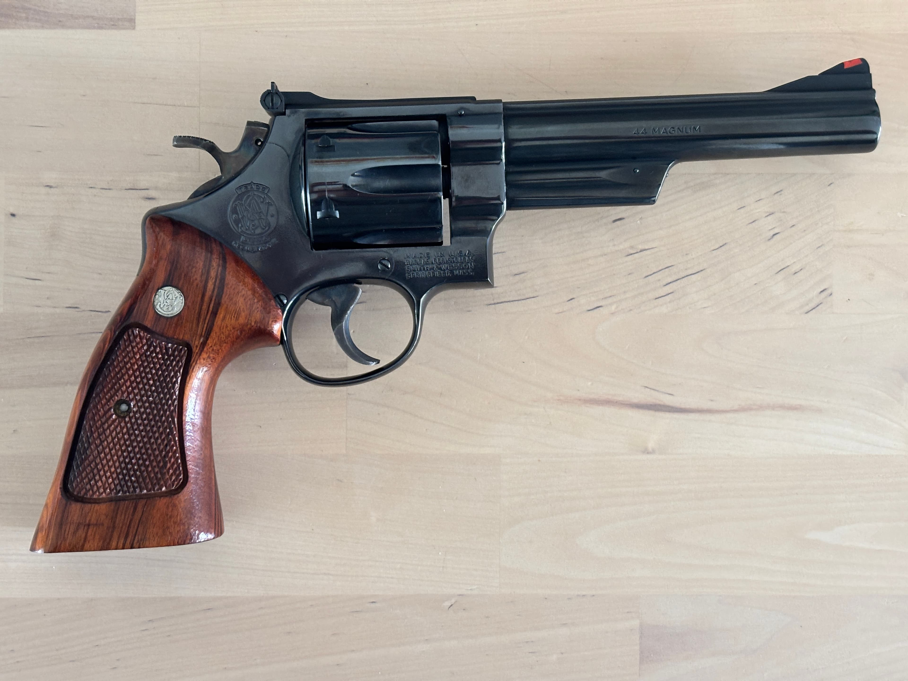 Smith & Wesson.44 Magnum 29-2, 6" (1979) — Bild 2