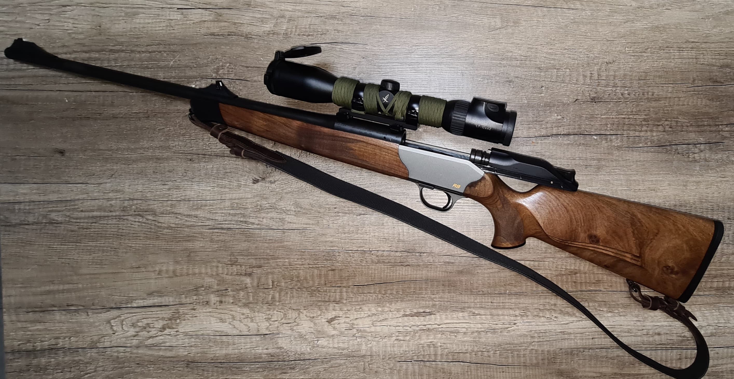 Blaser R8 + lunette Swarovski Z6i — Bild 4