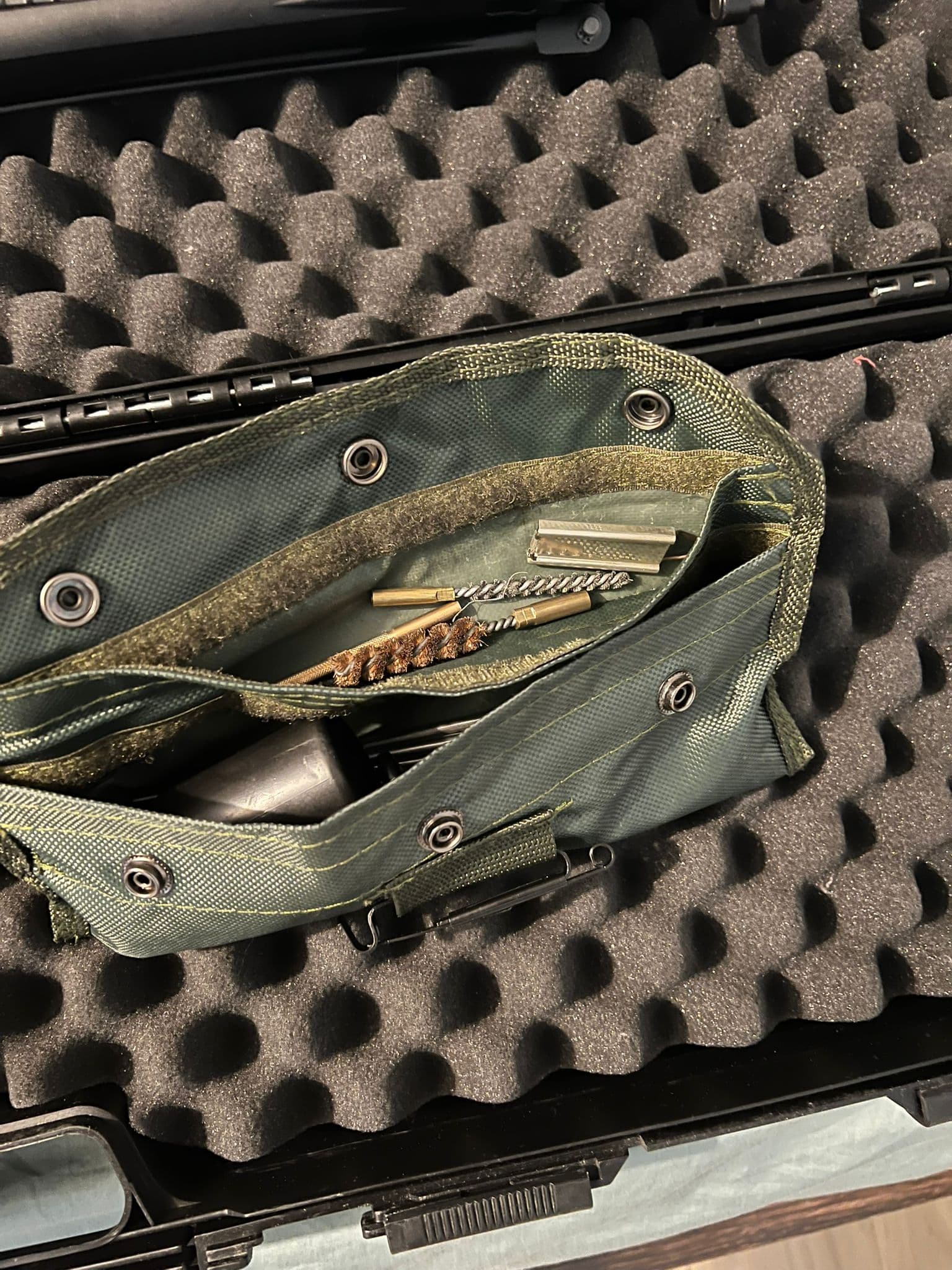 SIG PE90 (version civile du SG550) en calibre GP90 — Bild 2